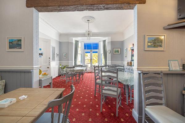 Bridgeside Guest House Лу Екстериор снимка